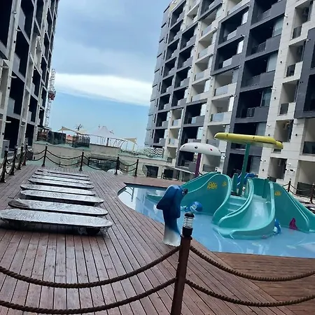 Metamorfoz 아파트 Năvodari